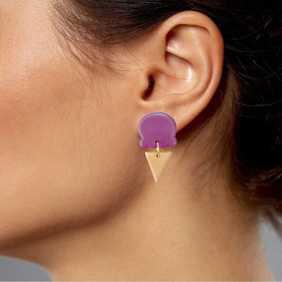 🍦Berry Ice-Cream Cone Clay Earrings Hypoallergenic - Picture 4 of 4